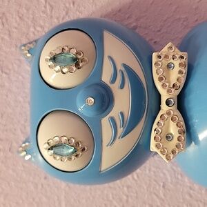 Super Rare Wedgwood Blue Jeweled Kit-Cat Klock
